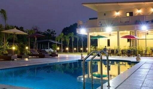 Relax Garden House Hotel Chiang Mai Bagian luar foto
