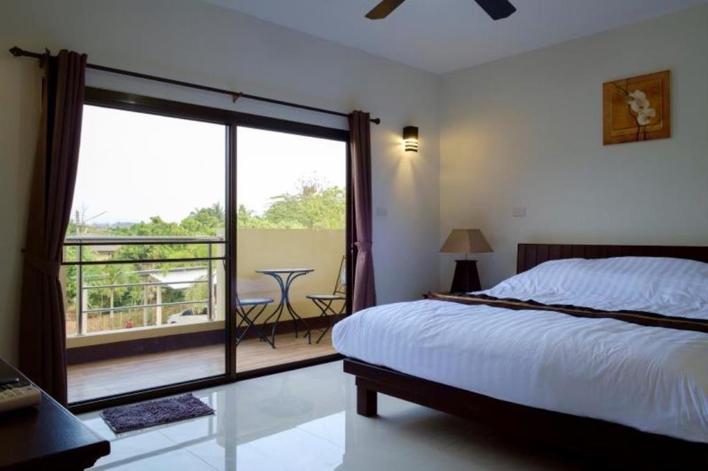 Relax Garden House Hotel Chiang Mai Bagian luar foto